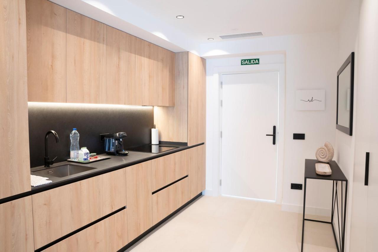 Galihost - Rd Hotel Apartamento Раксо Екстериор снимка